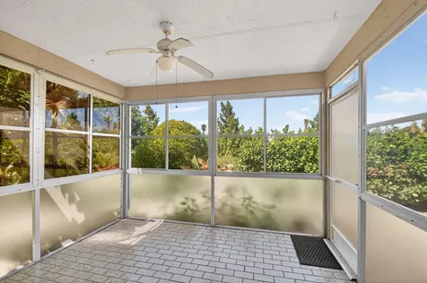 7352 Pine Forest Circle Lake Worth FL 33467