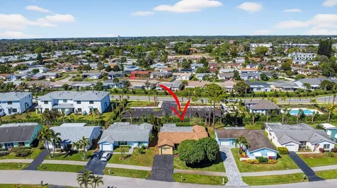 7352 Pine Forest Circle Lake Worth FL 33467
