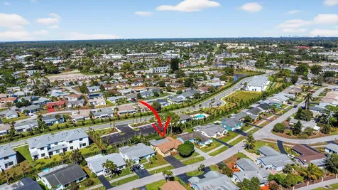 7352 Pine Forest Circle Lake Worth FL 33467