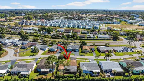 7352 Pine Forest Circle Lake Worth FL 33467