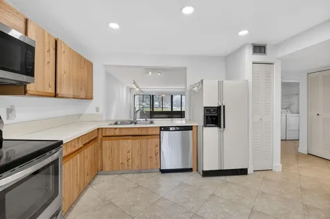 5533 Fairway Park Drive Boynton Beach FL 33437