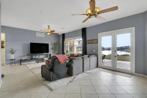 547 Sw Lake Manatee Way Port Saint Lucie FL 34986