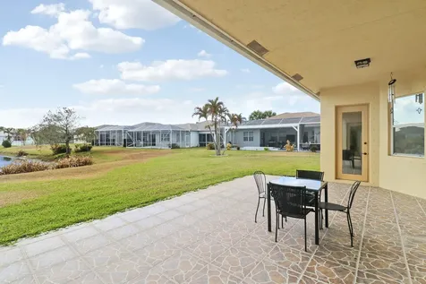 547 Sw Lake Manatee Way Port Saint Lucie FL 34986
