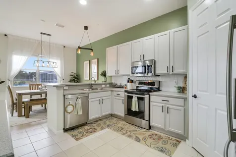 547 Sw Lake Manatee Way Port Saint Lucie FL 34986