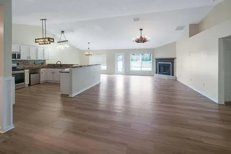 293 Sw Pagoda Terrace Port Saint Lucie FL 34953