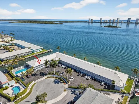 100 Lehane Terrace North Palm Beach FL 33408