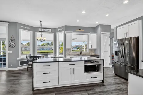 5947 Bay Hill Circle Lake Worth FL 33463