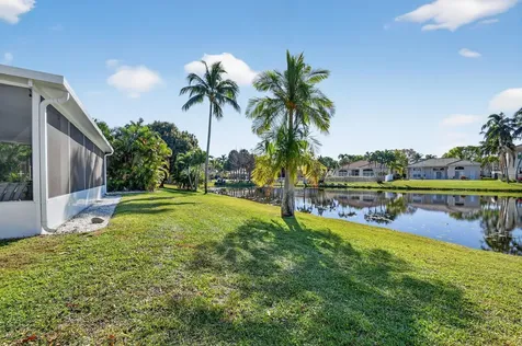 5947 Bay Hill Circle Lake Worth FL 33463