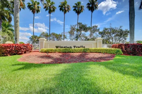 5947 Bay Hill Circle Lake Worth FL 33463