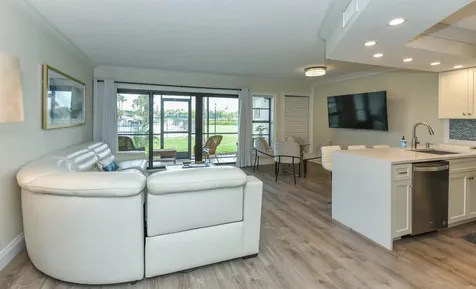 1605 S Us Highway 1 Jupiter FL 33477