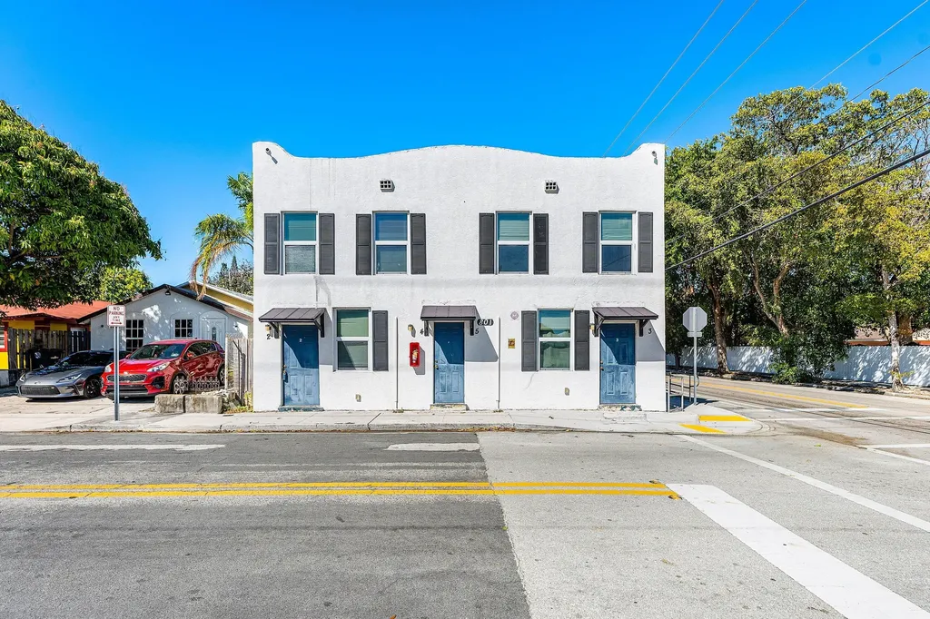 801 Dobbins Street West Palm Beach FL 33405