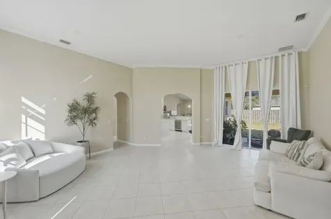 2081 Sw Algiers Street Port Saint Lucie FL 34953