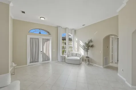 2081 Sw Algiers Street Port Saint Lucie FL 34953