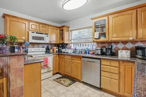 1400 Cardinal Lane Lantana FL 33462