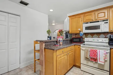 1400 Cardinal Lane Lantana FL 33462