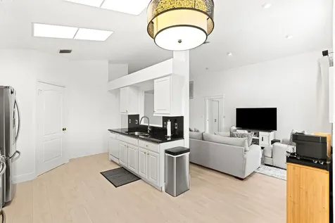 447 Woodview Circle Palm Beach Gardens FL 33418