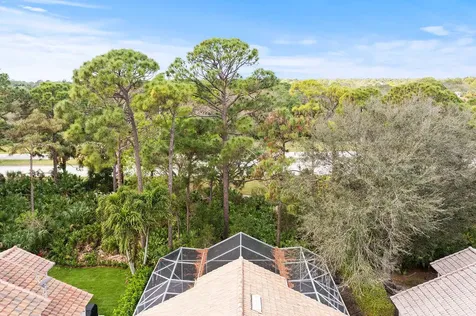 447 Woodview Circle Palm Beach Gardens FL 33418