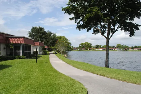 615 Laconia Circle Lake Worth FL 33467