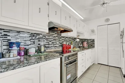 615 Laconia Circle Lake Worth FL 33467