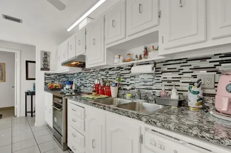 615 Laconia Circle Lake Worth FL 33467