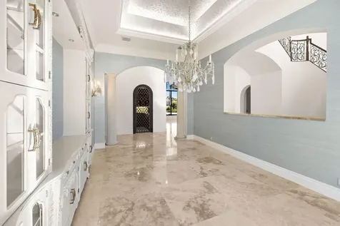 9253 Este Lago Drive Boca Raton FL 33496