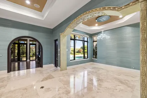 9253 Este Lago Drive Boca Raton FL 33496