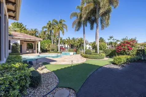 9253 Este Lago Drive Boca Raton FL 33496