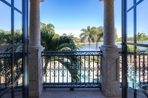 9253 Este Lago Drive Boca Raton FL 33496
