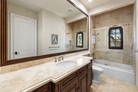 9253 Este Lago Drive Boca Raton FL 33496