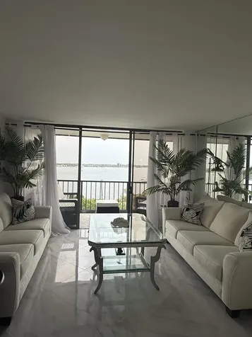 5200 N Flagler Drive West Palm Beach FL 33407