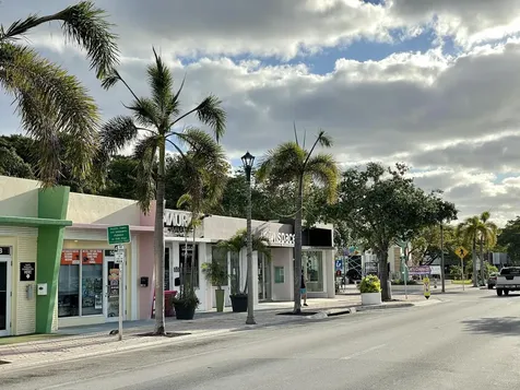 921 S M Street Lake Worth Beach FL 33460