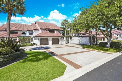 16671 Traders Crossing Jupiter FL 33477
