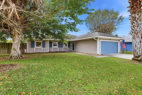 362 La Mancha Avenue Royal Palm Beach FL 33411