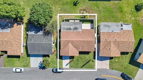 5710 Nw 70th Terrace Tamarac FL 33321