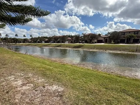 5408 Nw 49th Avenue Tamarac FL 33319
