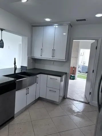 5408 Nw 49th Avenue Tamarac FL 33319