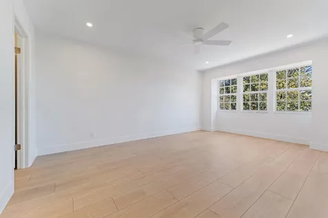 4270 Hazel Avenue Palm Beach Gardens FL 33410