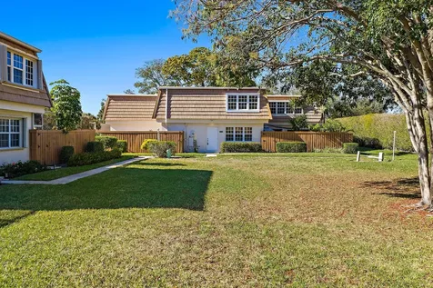 4270 Hazel Avenue Palm Beach Gardens FL 33410