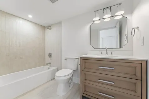 4270 Hazel Avenue Palm Beach Gardens FL 33410