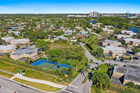 4270 Hazel Avenue Palm Beach Gardens FL 33410
