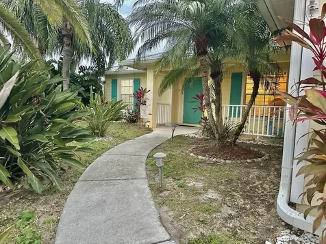 743 Sw Mccoy Avenue Port Saint Lucie FL 34953