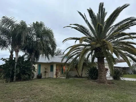 743 Sw Mccoy Avenue Port Saint Lucie FL 34953