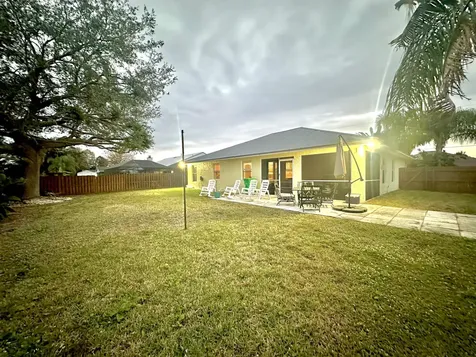 743 Sw Mccoy Avenue Port Saint Lucie FL 34953