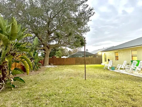 743 Sw Mccoy Avenue Port Saint Lucie FL 34953