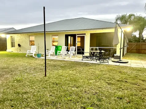 743 Sw Mccoy Avenue Port Saint Lucie FL 34953