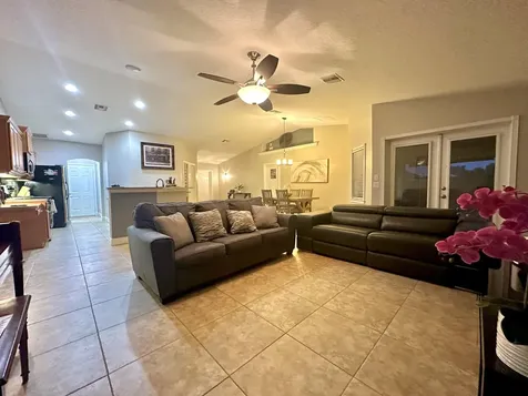 743 Sw Mccoy Avenue Port Saint Lucie FL 34953