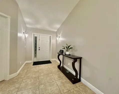 743 Sw Mccoy Avenue Port Saint Lucie FL 34953