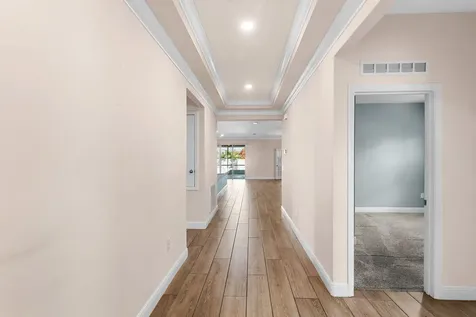 5285 Nw South Delwood Drive Port Saint Lucie FL 34986