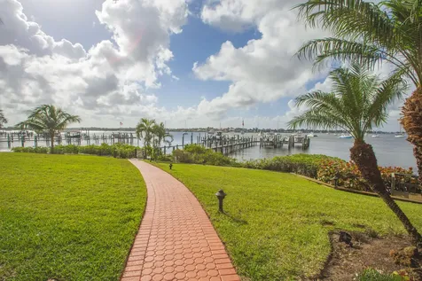 624 Sw Street Lucie Crescent Stuart FL 34994