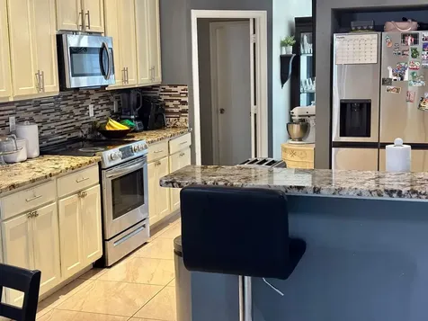 981 SW Mccomkle Avenue Port Saint Lucie FL 34953